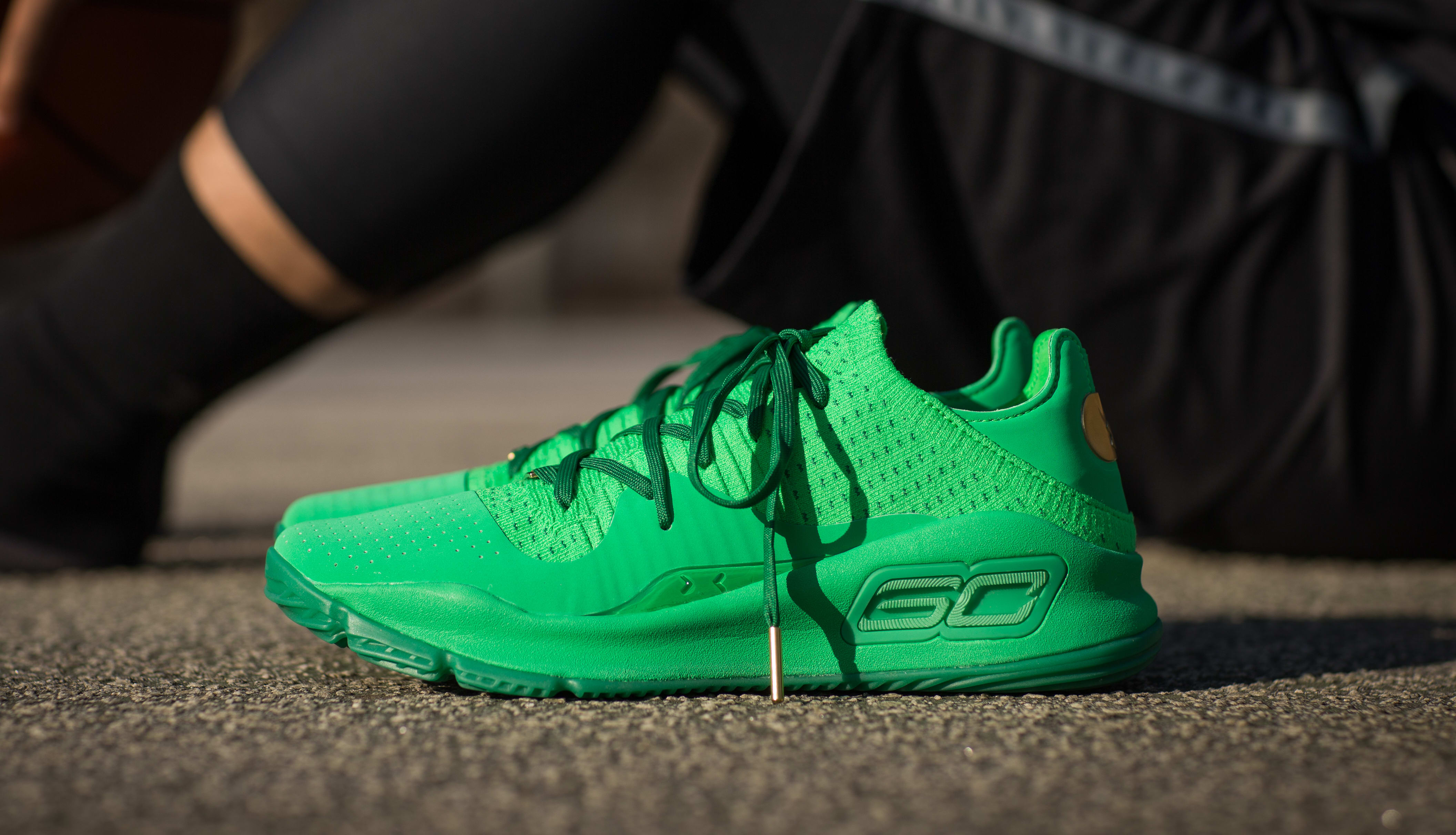 Under armour curry cheap 5 women green