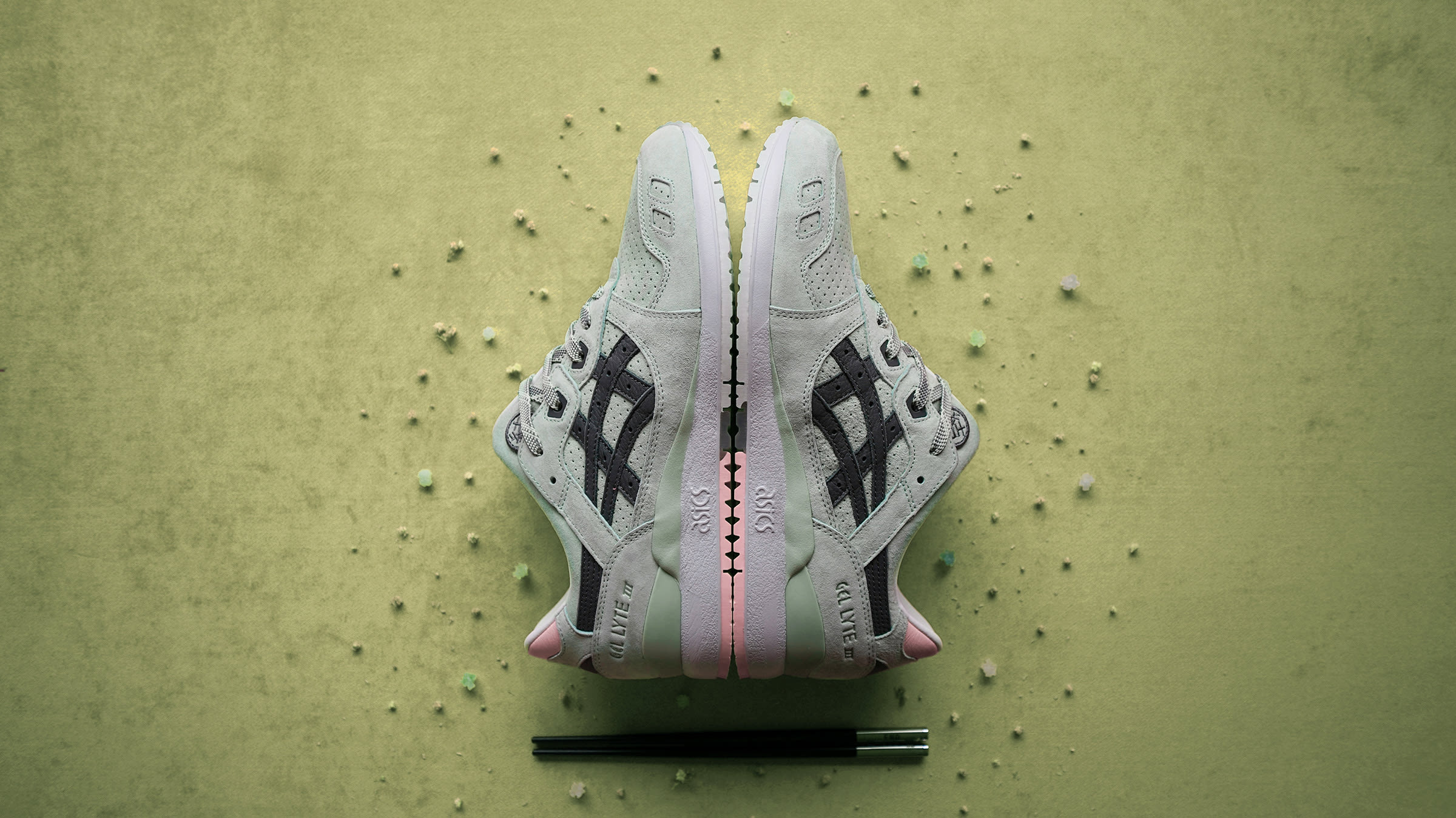 asics end wasabi