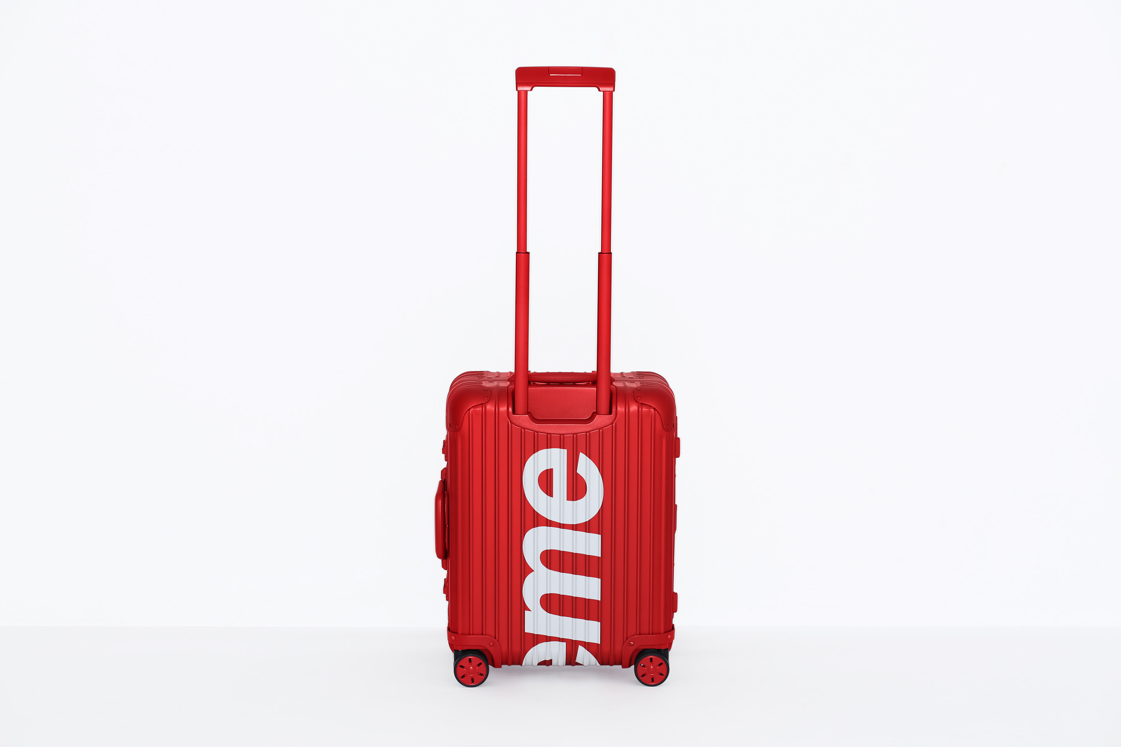 supreme rimowa carry on