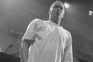 28Jan2012-Eminem-GQ1