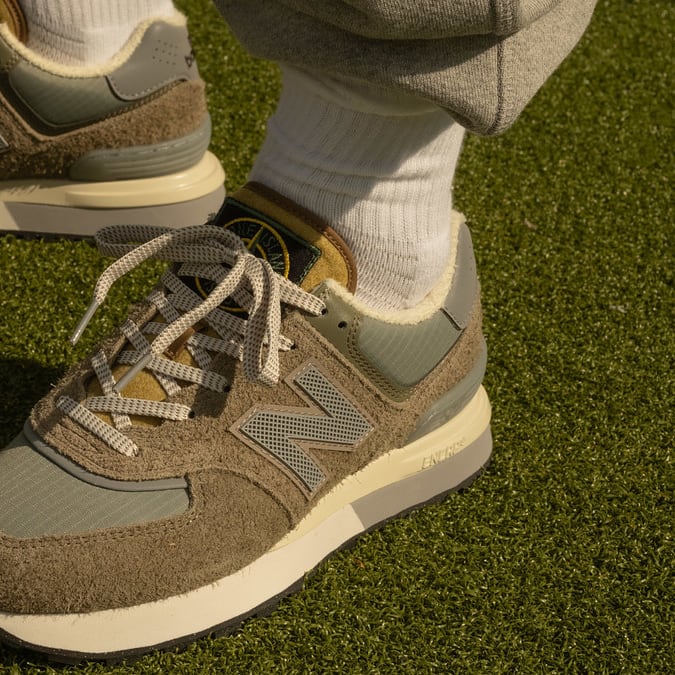 Stone  × New Balance 574 stone-islands-new-balance-574-