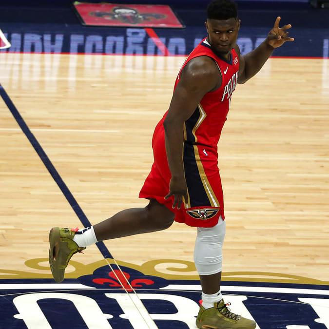 Zion Williamson Makes NBA Debut in Gold 'Bayou Boys' Air Jordan 34 PE
