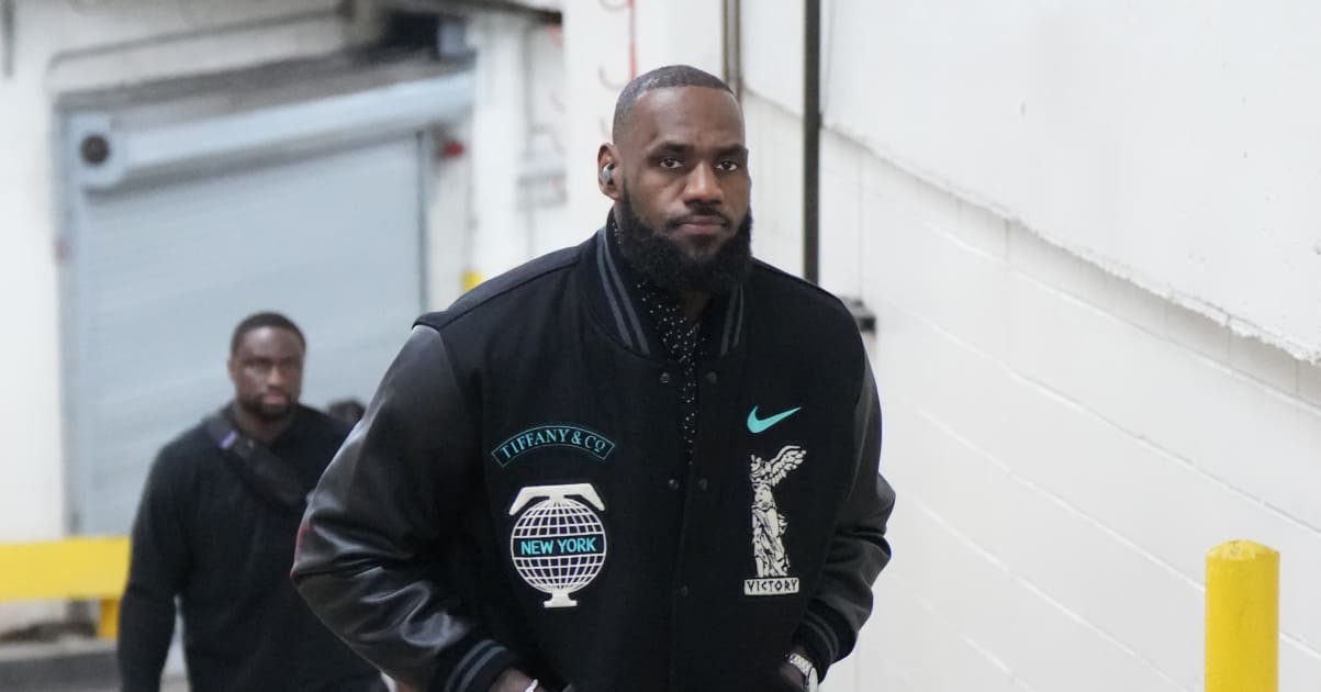 ウェア Nike x Tiffany Co Varsity Jacket Tiffany and Co. x Nike Letterman Jacket | Settlemiers Jacket