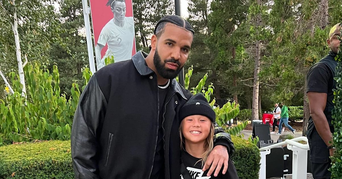Drake Wears Unreleased Nike Sneaker Collab in New Colorway