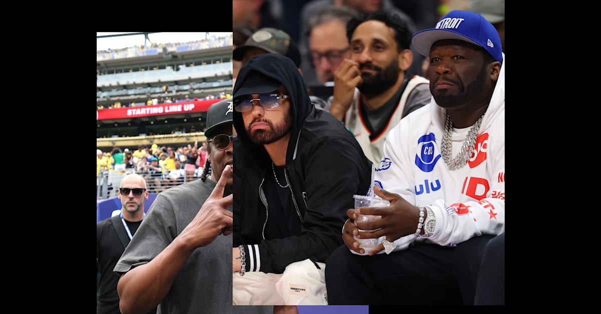 Jay-Z Brings Out Eminem for 