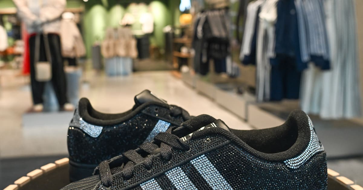 How to Buy: Adidas Superstar II