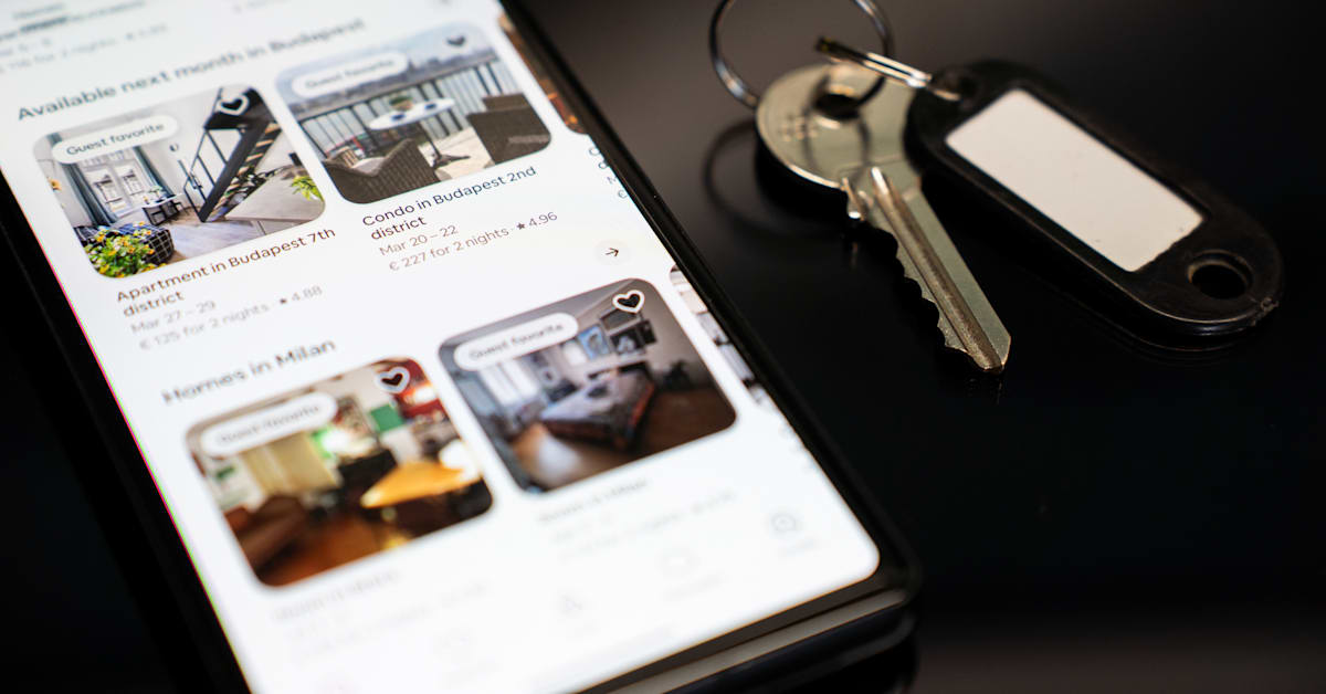 Airbnb Hosts Furious as They're No Longer Allowed to Hand Guests a Chore List