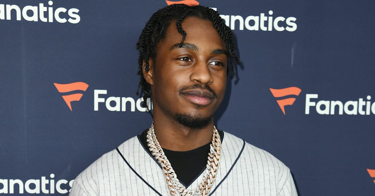 Video Appears to Show Lil Tjay Spitting at Security Guard During ...