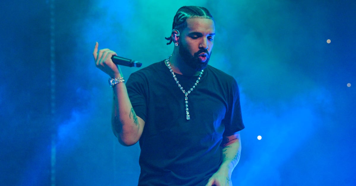 Drake Surprises Fan With G-Wagon at Toronto Concert (UPDATE)