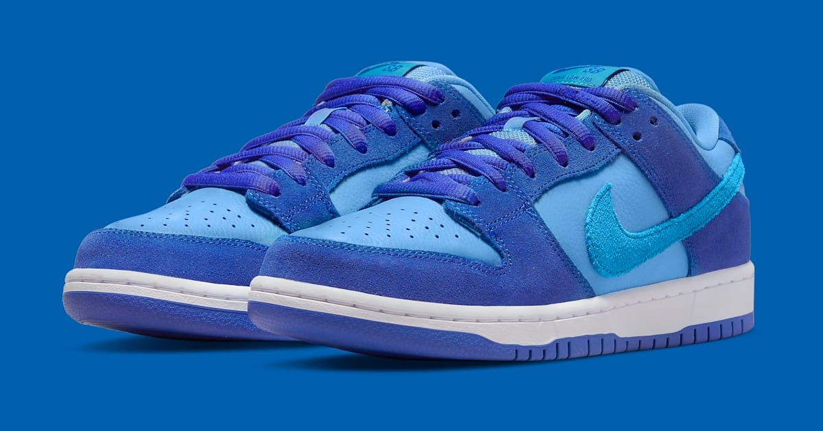 Official Look at the 'Blue Raspberry' Nike SB Dunks