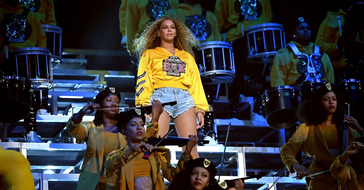 Beyoncé Encourages Fans to 'Remain Aligned and Focused' in Fight for ...