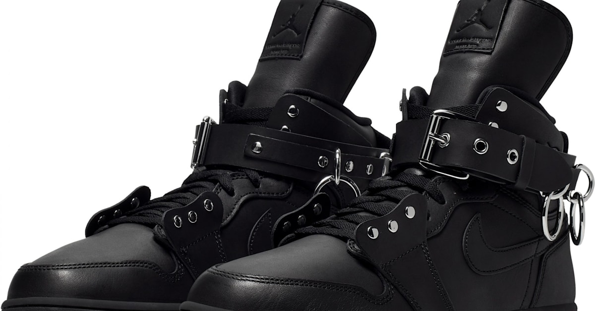 comme-des-garcons-air-jordan-1 