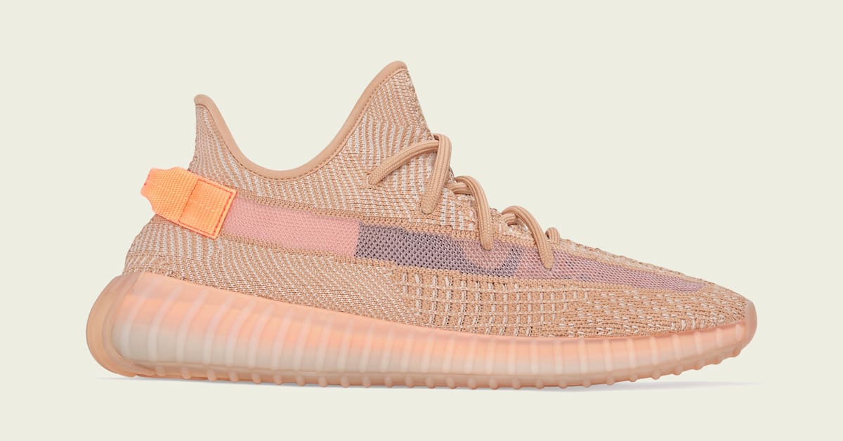 A Detailed Look at the  display picture 1