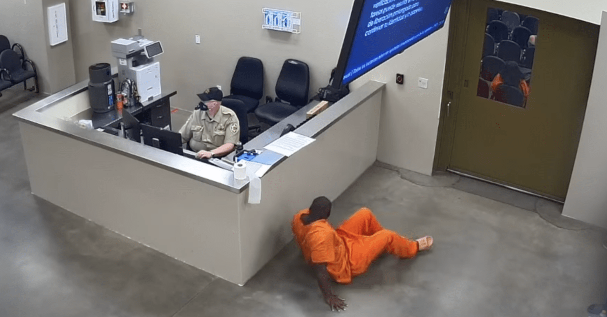 Video Shows Inmate Crawling Past Guard in Attempt to Sexu...