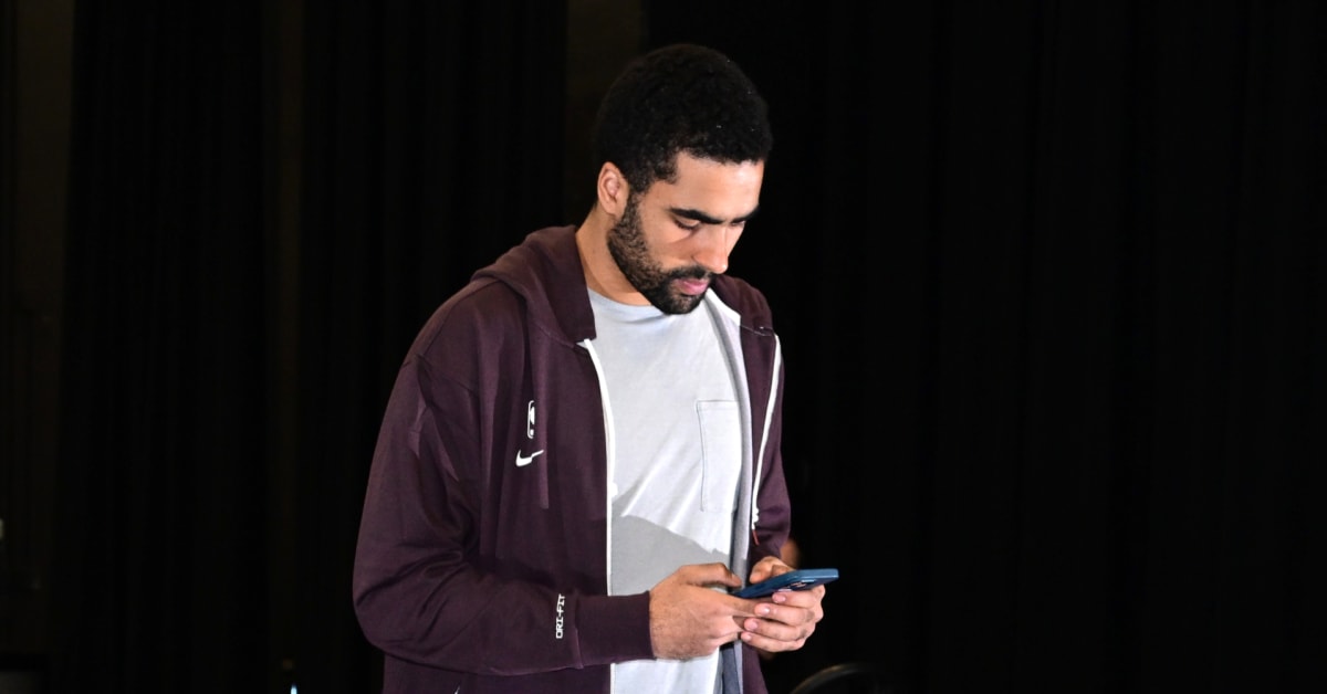 Jontay Porter Sent In-Game Texts Amid NBA Betting Scheme