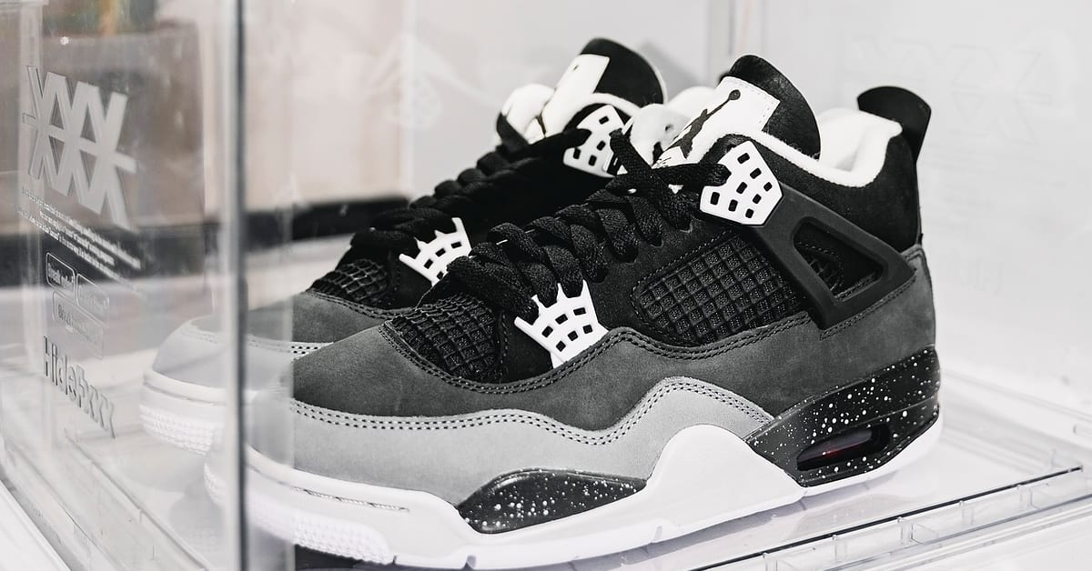 Detailed Look at the 'Fear' Air Jordan 4 Retro