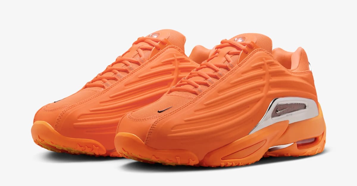 楽天 送料無料にならない 2 Step Hot NOCTA Nike Drake's Orange 2 April Date Release 靴