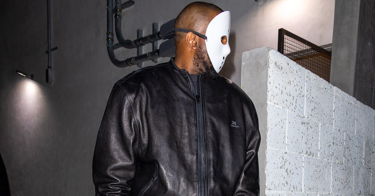 Kanye Says 'F*ck Drake' and Plenty Other Enemies While Celebrating ...