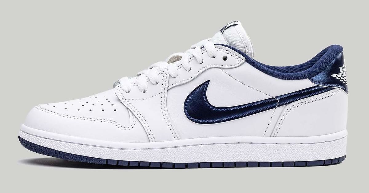 Air jordan metallic blue store