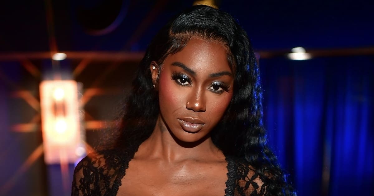 Flo Milli Becomes Billboard-Charting Artist Thanks to “Never Lose Me ...
