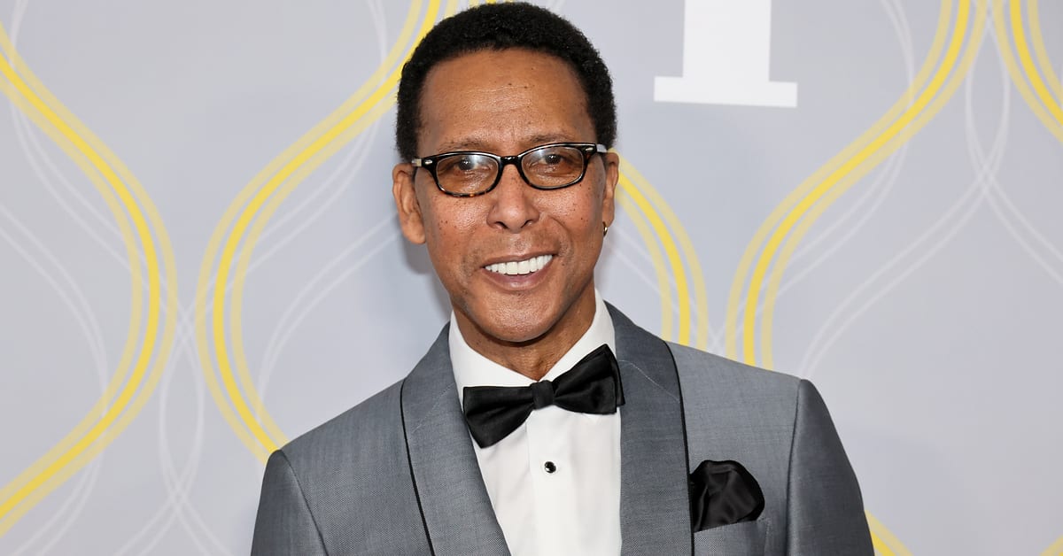 Ron Cephas Jones Dead at 66