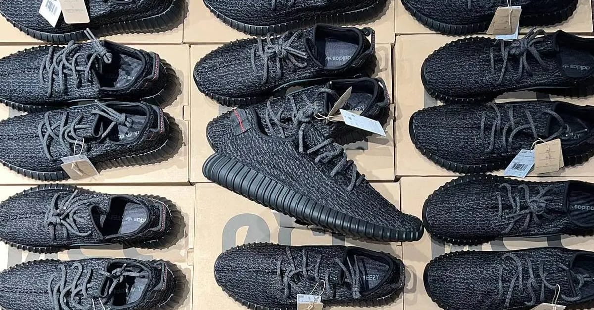 Yeezy old school top
