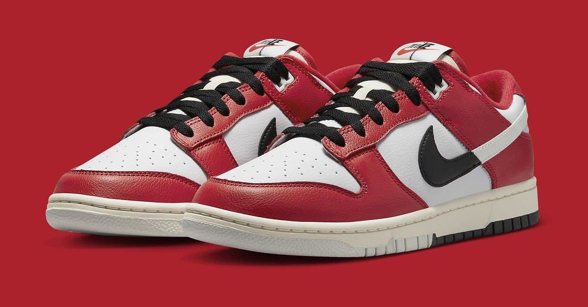 靴 NIKE DUNK SB Chicago SB Dunk Low Pro 'Chicago' Release Date. Nike SNKRS