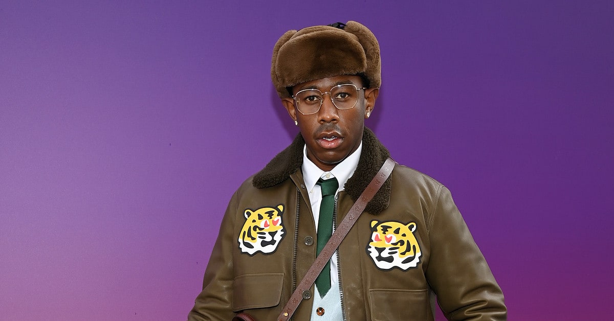 Tyler the creator pink supreme hoodie best sale