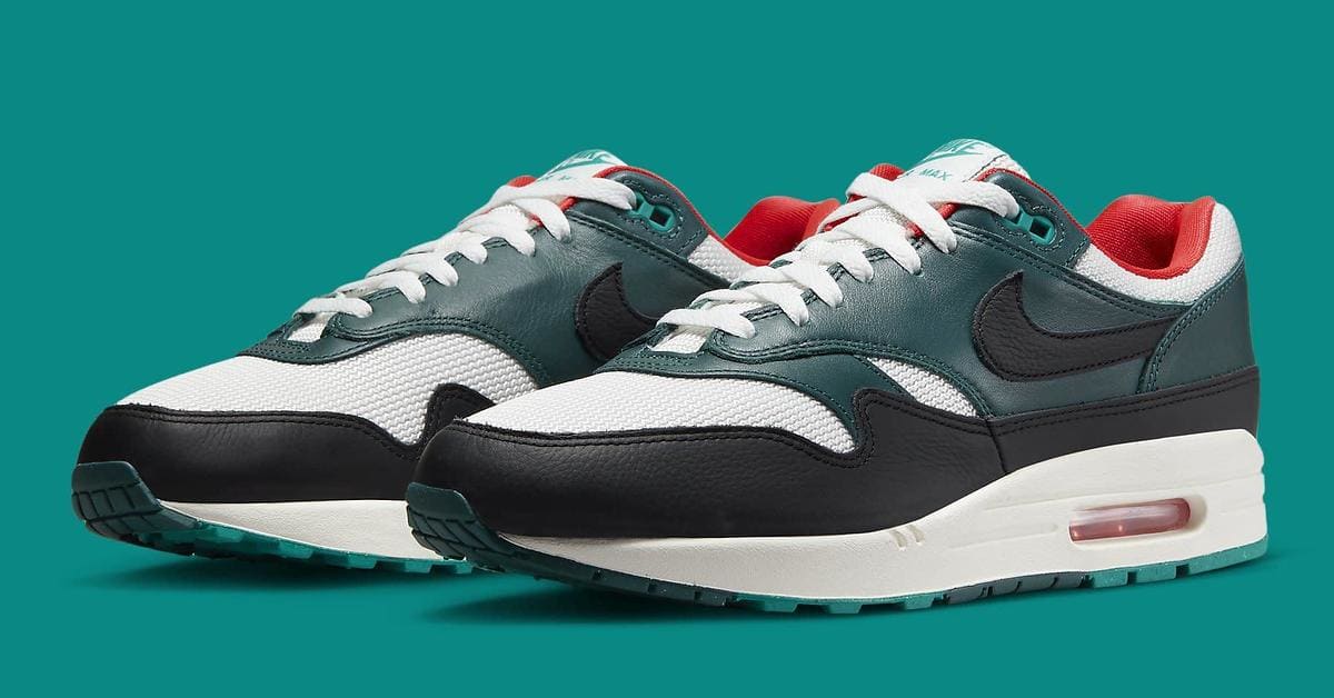 【極美品】NIKE　Liverpool 20/21 NSW Nike Air Nike Air Max Liverpool 20-21 Fourth Jersey Released - Footy Headlines