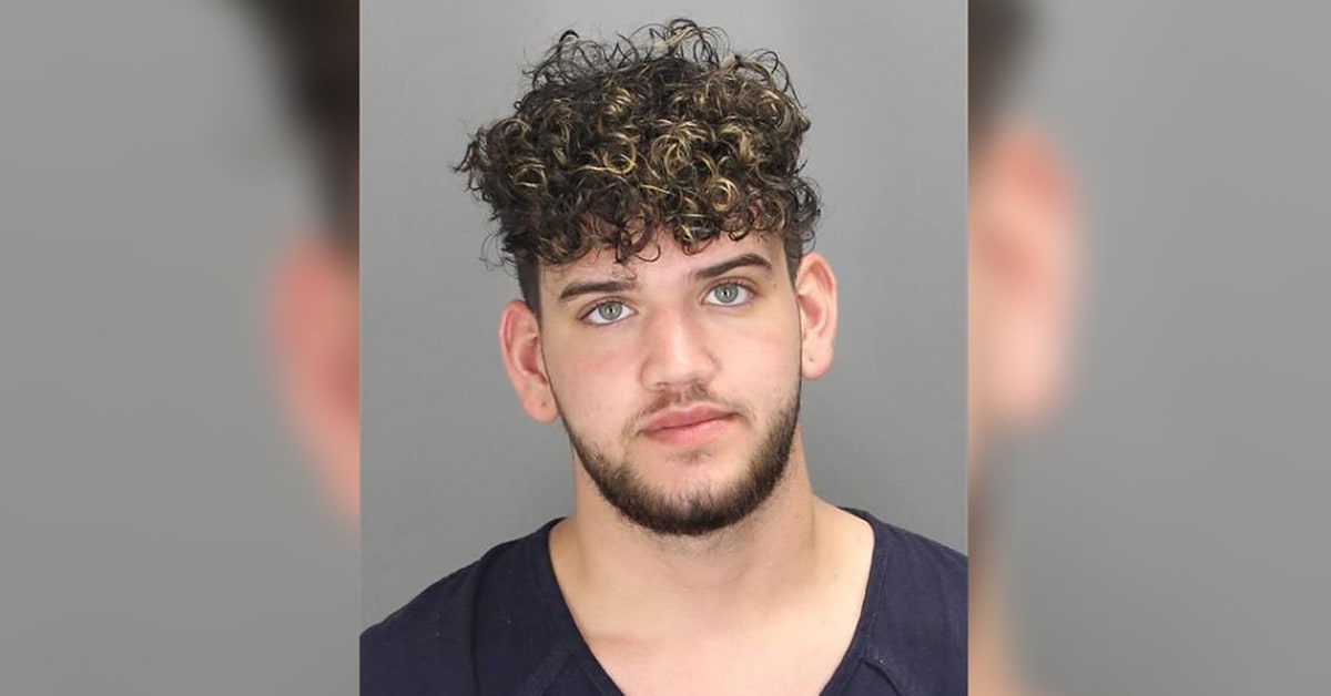 Man Who Posed as Police Officer Arrested After Pulling Over Real Cop ...