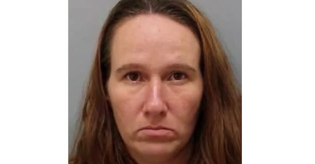 Texas Woman Charged With Murder After Allegedly Stabbing, Strangling 5 ...