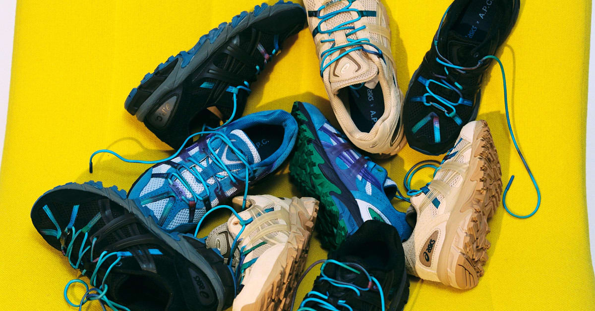 ASICS × A.P.C. GEL-SONOMA 15-50 27cm s-l400.jpg