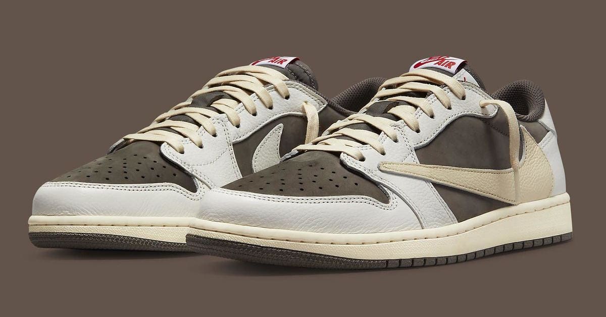Reverse Mocha Travis Scott x Air Jordan 1 Low Officiall