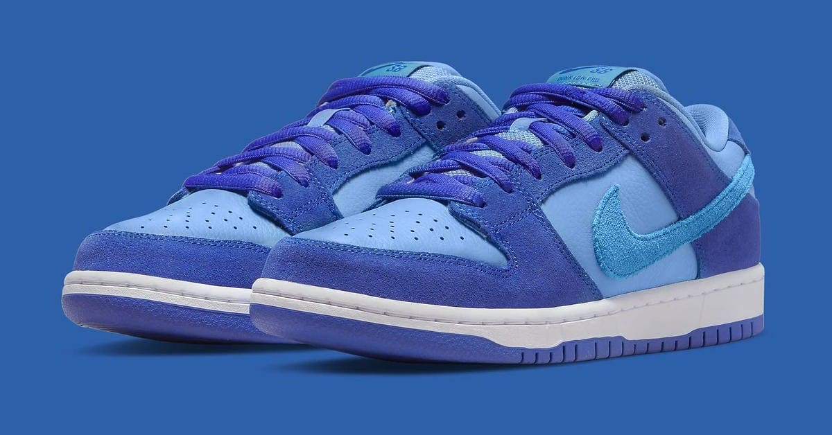 NIKE SB DUNK LOW PRO “Blue Raspberry” What is up with the Nike SB Dunk Low Pro Blue Raspberry