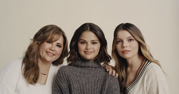 Selena Gomez, Mandy Teefey, and Daniella Pierson Want to Create a Planned  Parenthood for Mental Health