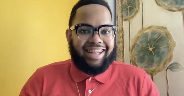 Uber Driver Gets Job Offer After Helping Teenage Passenger Stranded on ...