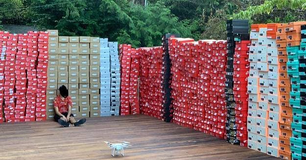 Nike reseller on sale