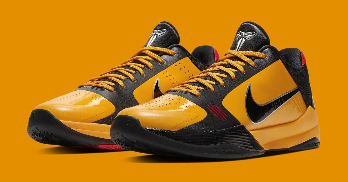 KOBE 5 REVERSE BRUCE LEES Kobe 5 Protro Bruce Lee Alternate In Hand Review - YouTube main image 2