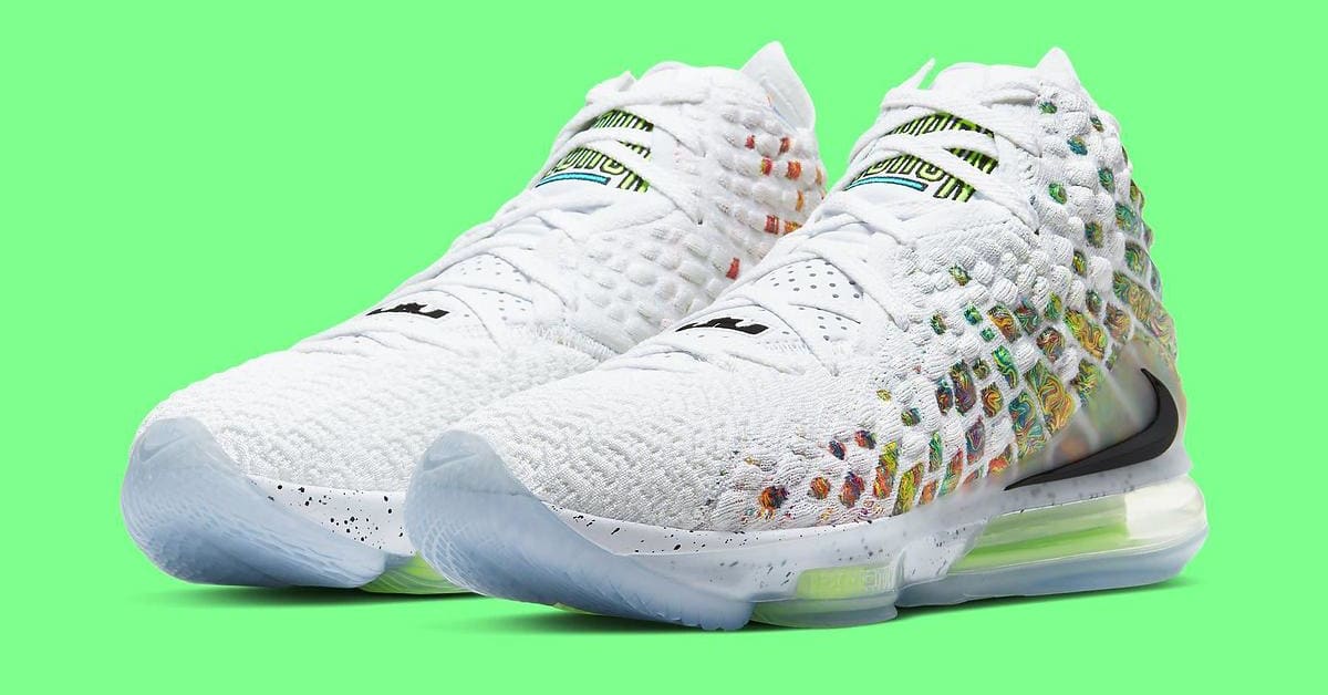 公式正規品!★NIKE LEBRON 17 COMMAND FORCE NIKE LEBRON 17 COMMAND FORCE price €192.50 | Basketzone.net