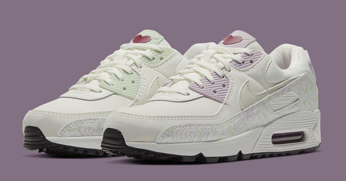 Women s Exclusive Air Max 90s Are Releasing for Valentine
