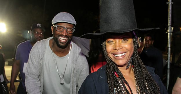 Erykah Badu Says She's Fought Rickey Smiley's Mom Multipl...