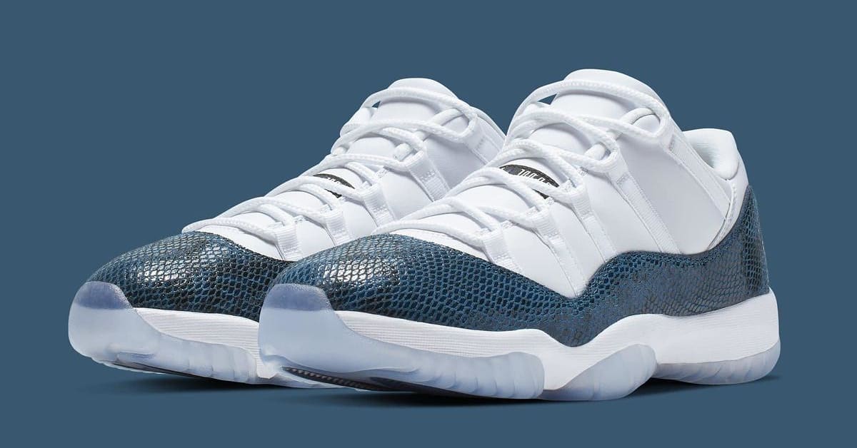 Nike Air Jordan 11 Retro Low Blue Snakeskin Men 11 Nike Air Jordan Retro 11 Low Navy Snakeskin 2019 CD6846 102  main image 4