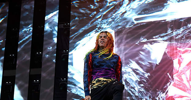 6ix9ine’s Label Head Wanted Him to Leave New York to Live Near Drake ...