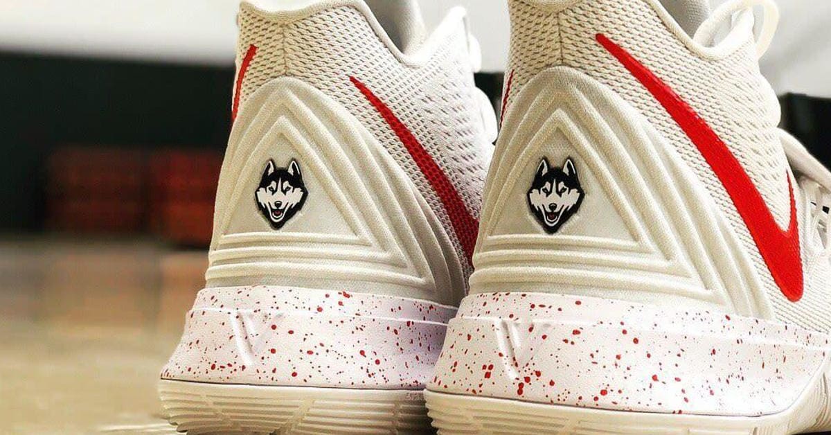 Nike kyrie 5 uconn pe 2025