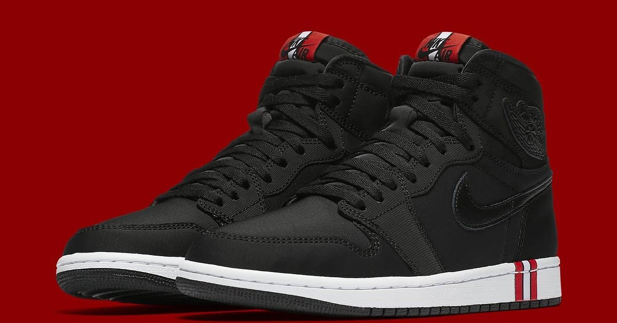 Detailed Look at the PSG x Air Jordan 1