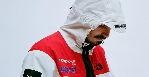 Supreme north face compass on sale