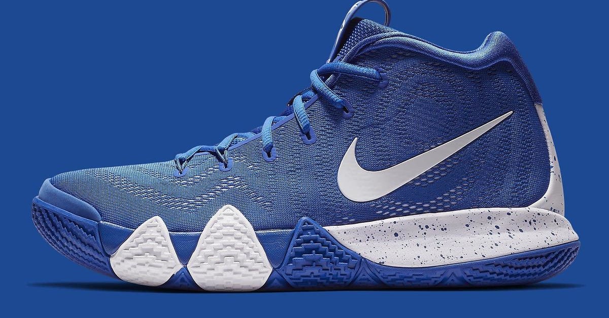 Nike kyrie 4 team outlet