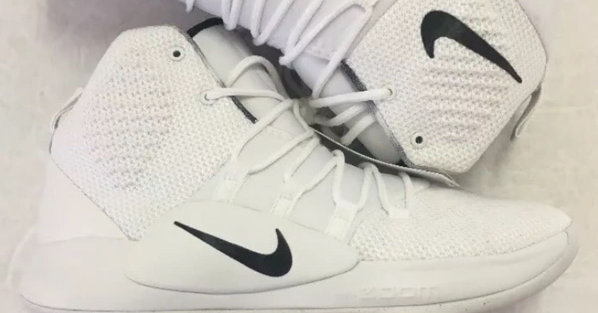 ハイパーダンク2018Low Nike ハイパーダンク 2018 low ナイキ、ハイパーダンク2018最新動向