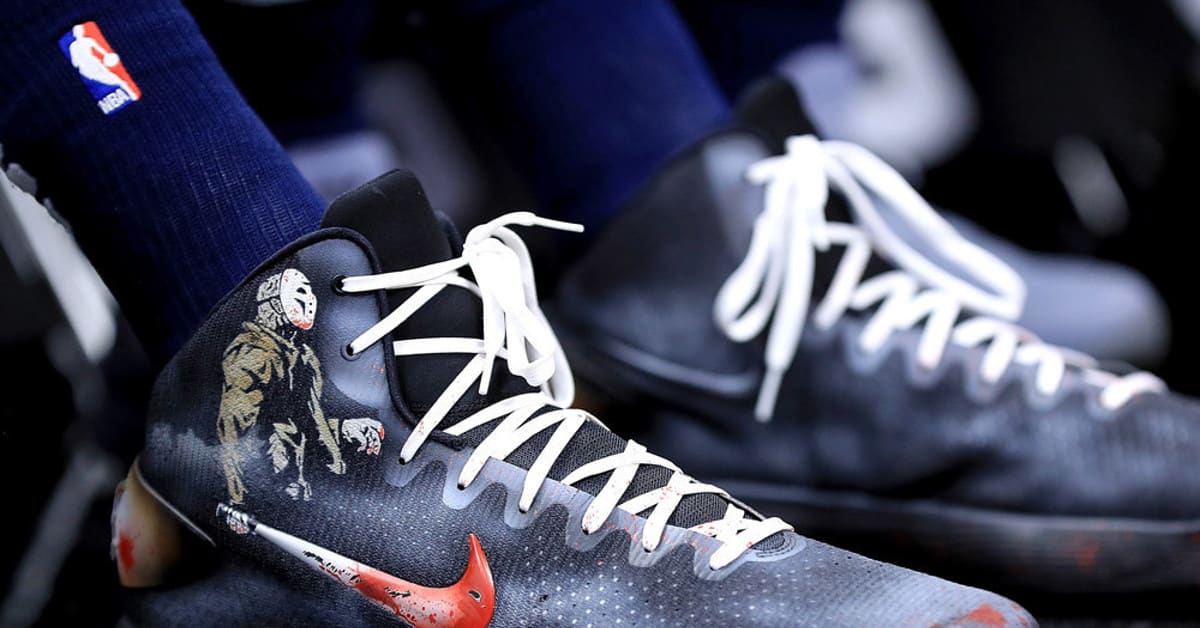 Nike hyperdunk karl anthony towns store