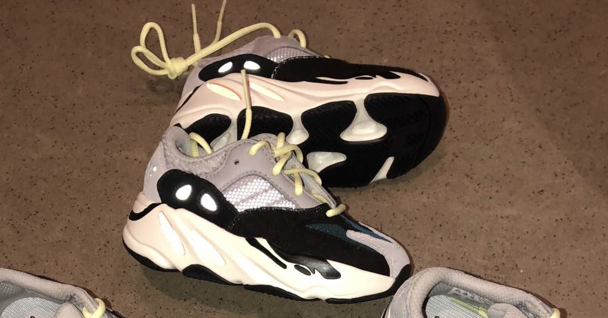 Yeezy wave runner sample clearance
